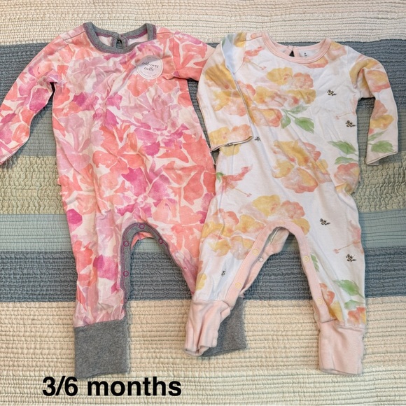 Burt’s Bees Baby Rompers - Picture 1 of 1